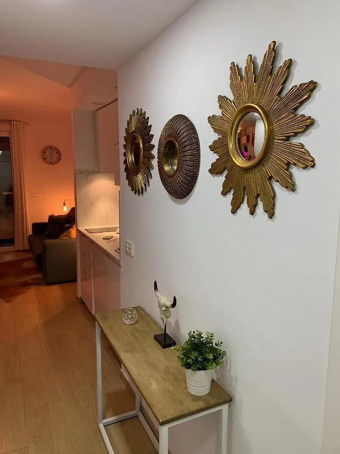 La Roca Chica First Line Beach Bajondillo Nice & Cosy Studio Apartment Torremolinos